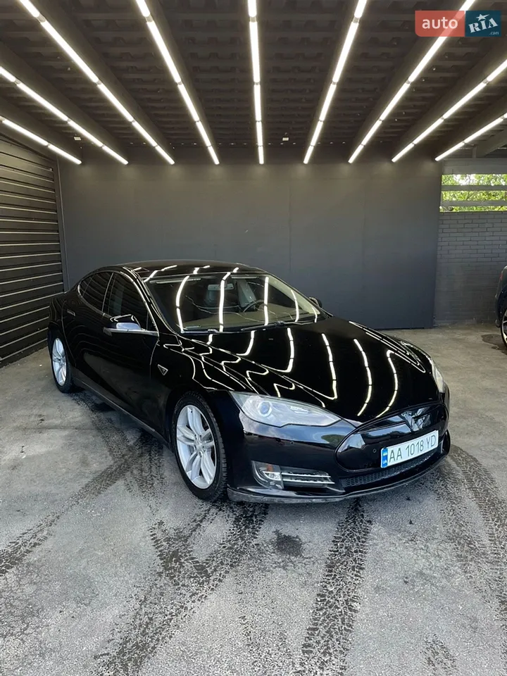 2013 Tesla Model S - мініатюра 29