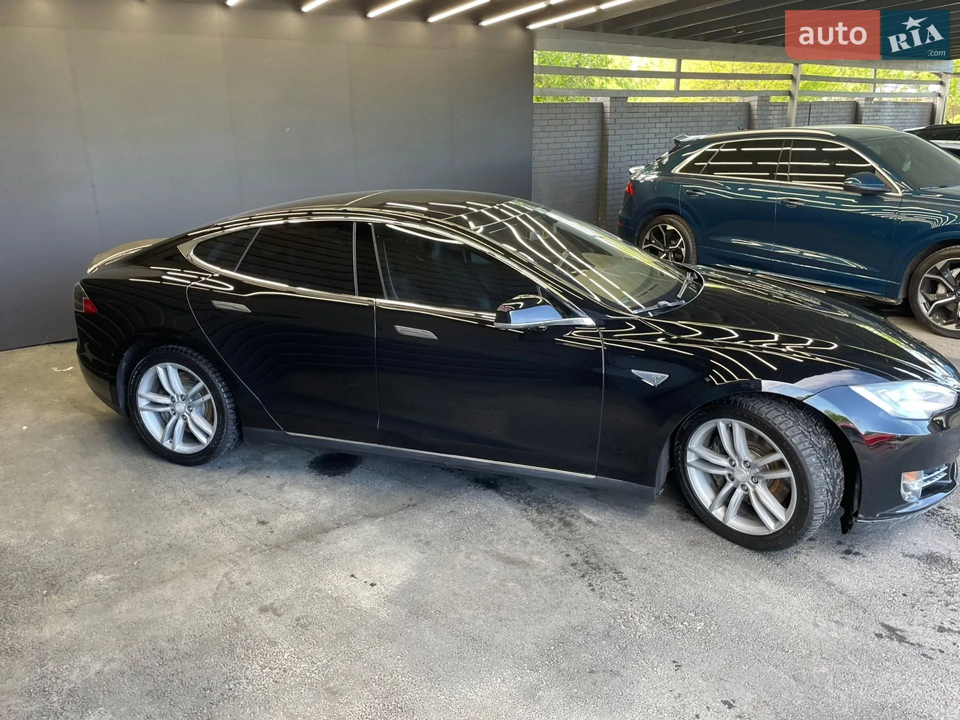 2014 Tesla Model S - мініатюра 5