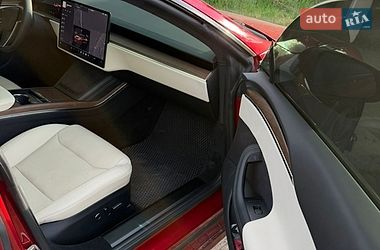 Ліфтбек Tesla Model S 2023 в Новомосковську