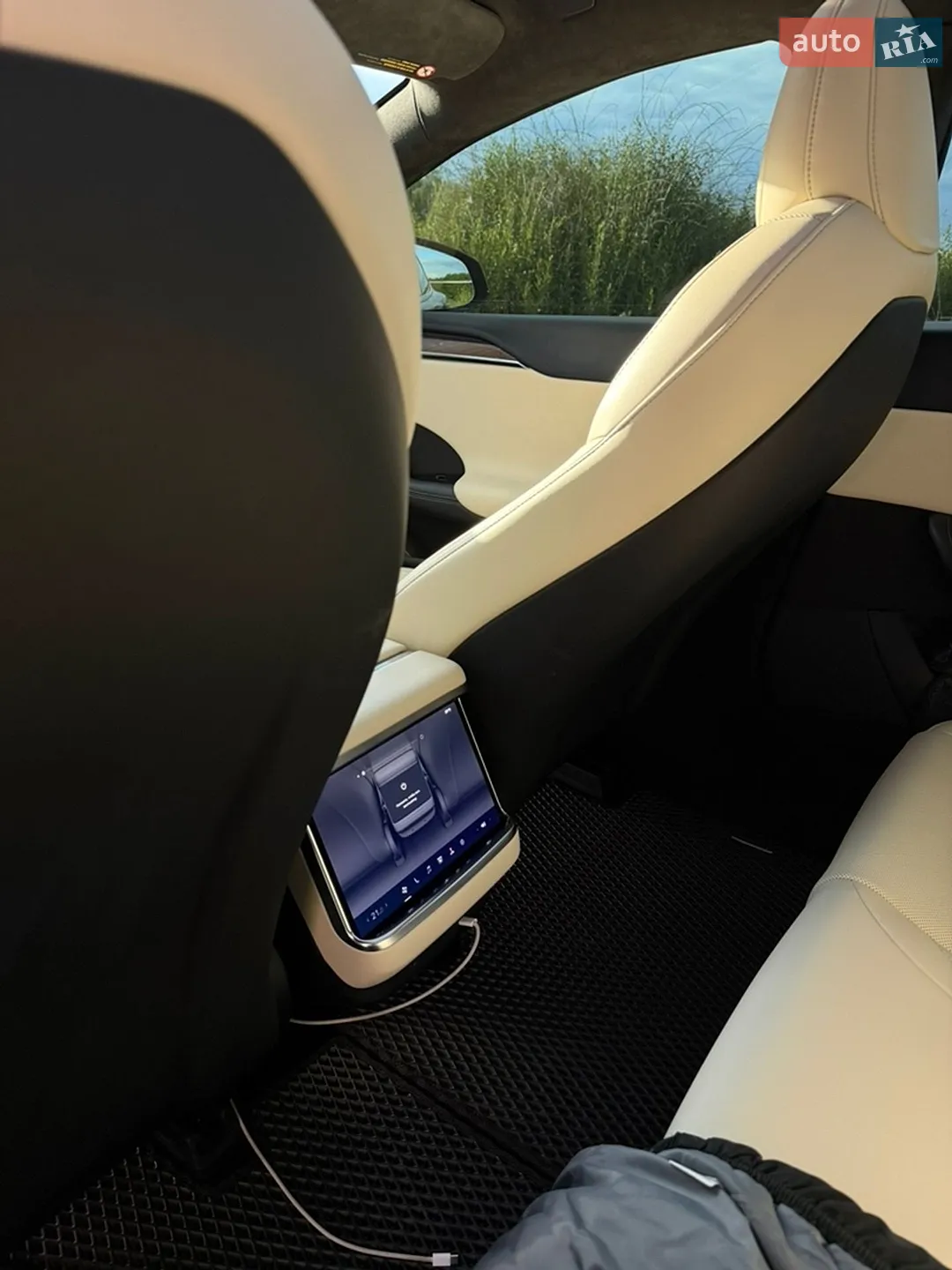2023 Tesla Model S - мініатюра 27