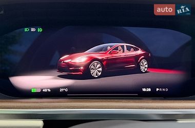 Ліфтбек Tesla Model S 2023 в Новомосковську