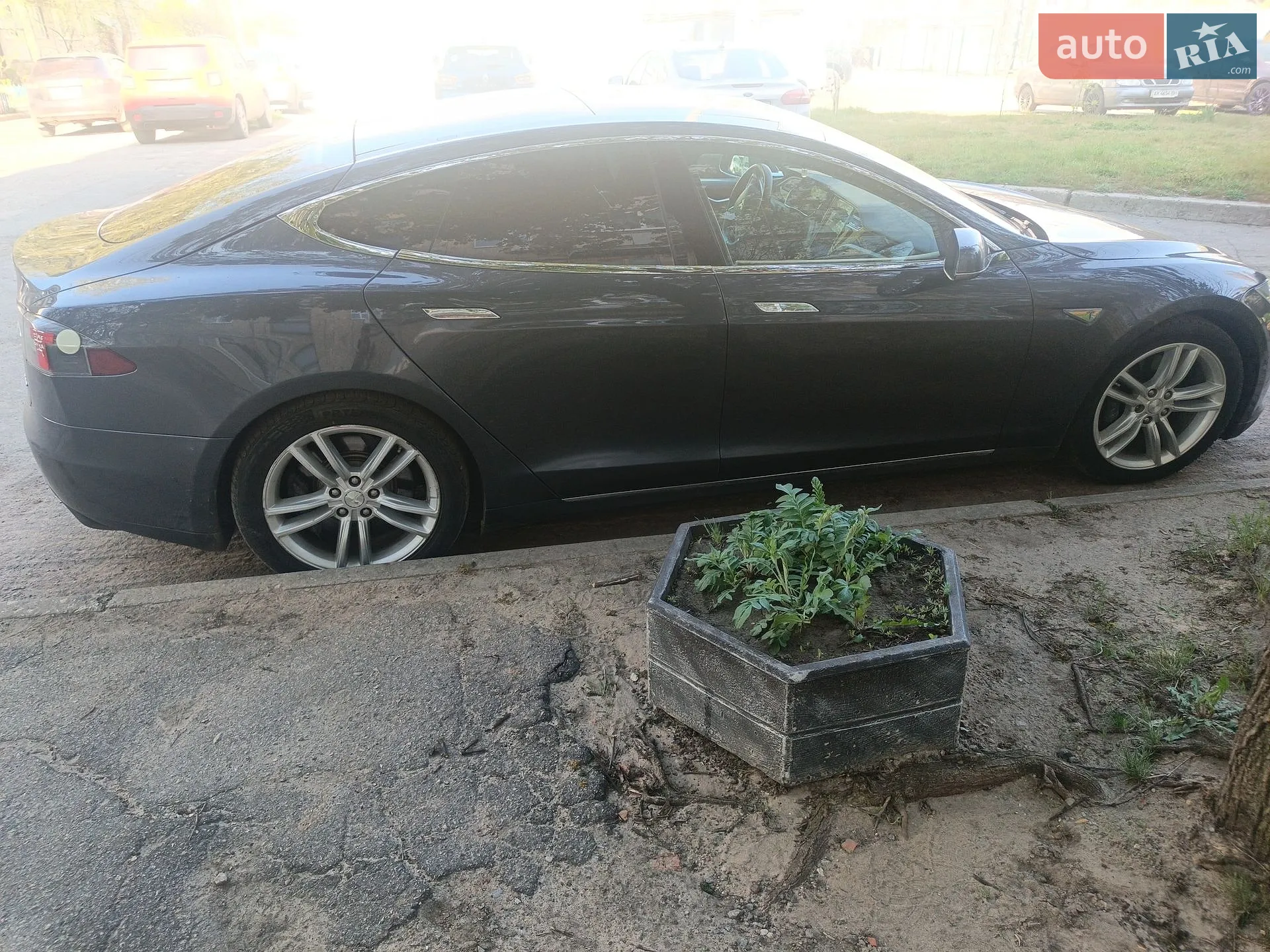 2016 Tesla Model S - мініатюра 2