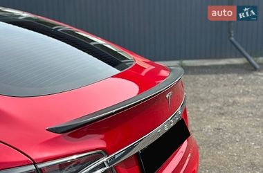 Лифтбек Tesla Model S 2014 в Ужгороде