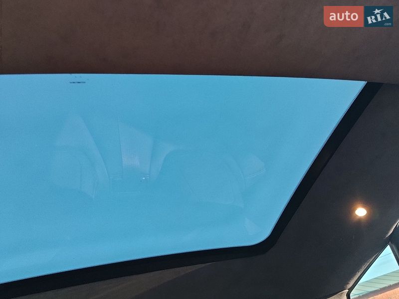 Ліфтбек Tesla Model S 2018 в Хмельницькому