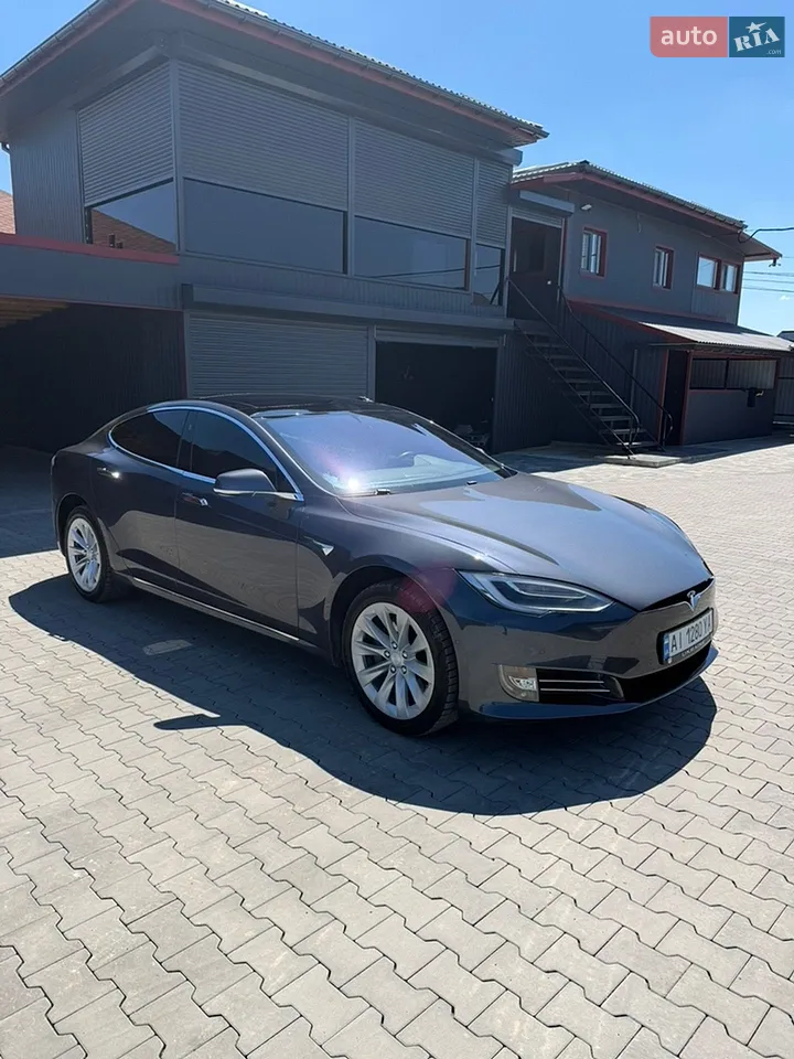2017 Tesla Model S - мініатюра 18