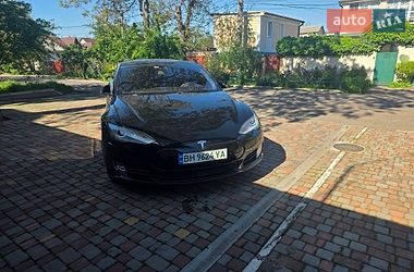 Лифтбек Tesla Model S 2015 в Одессе