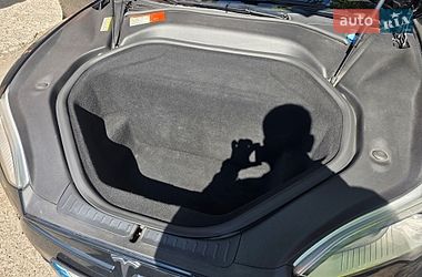 Лифтбек Tesla Model S 2015 в Одессе
