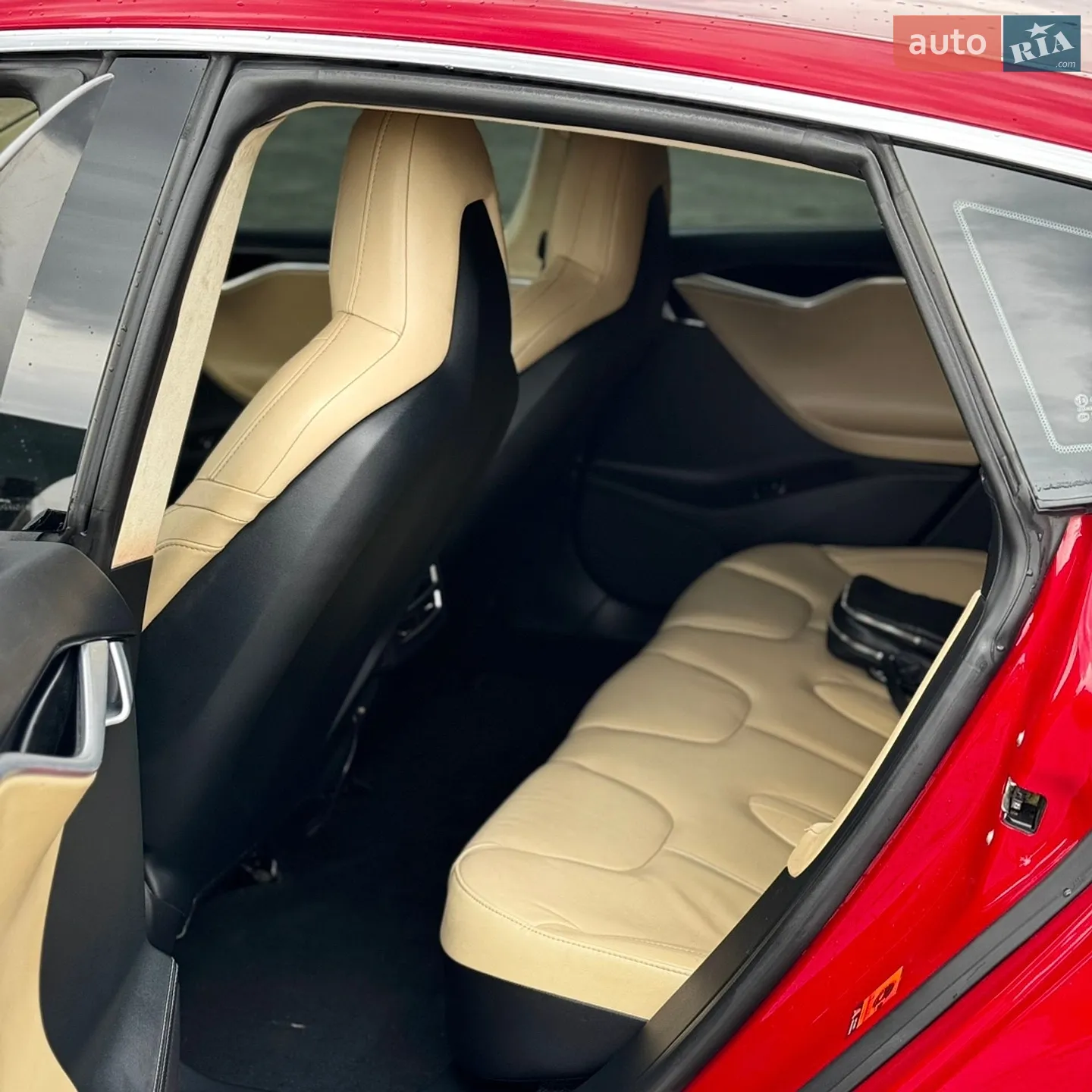 2015 Tesla Model S - мініатюра 15