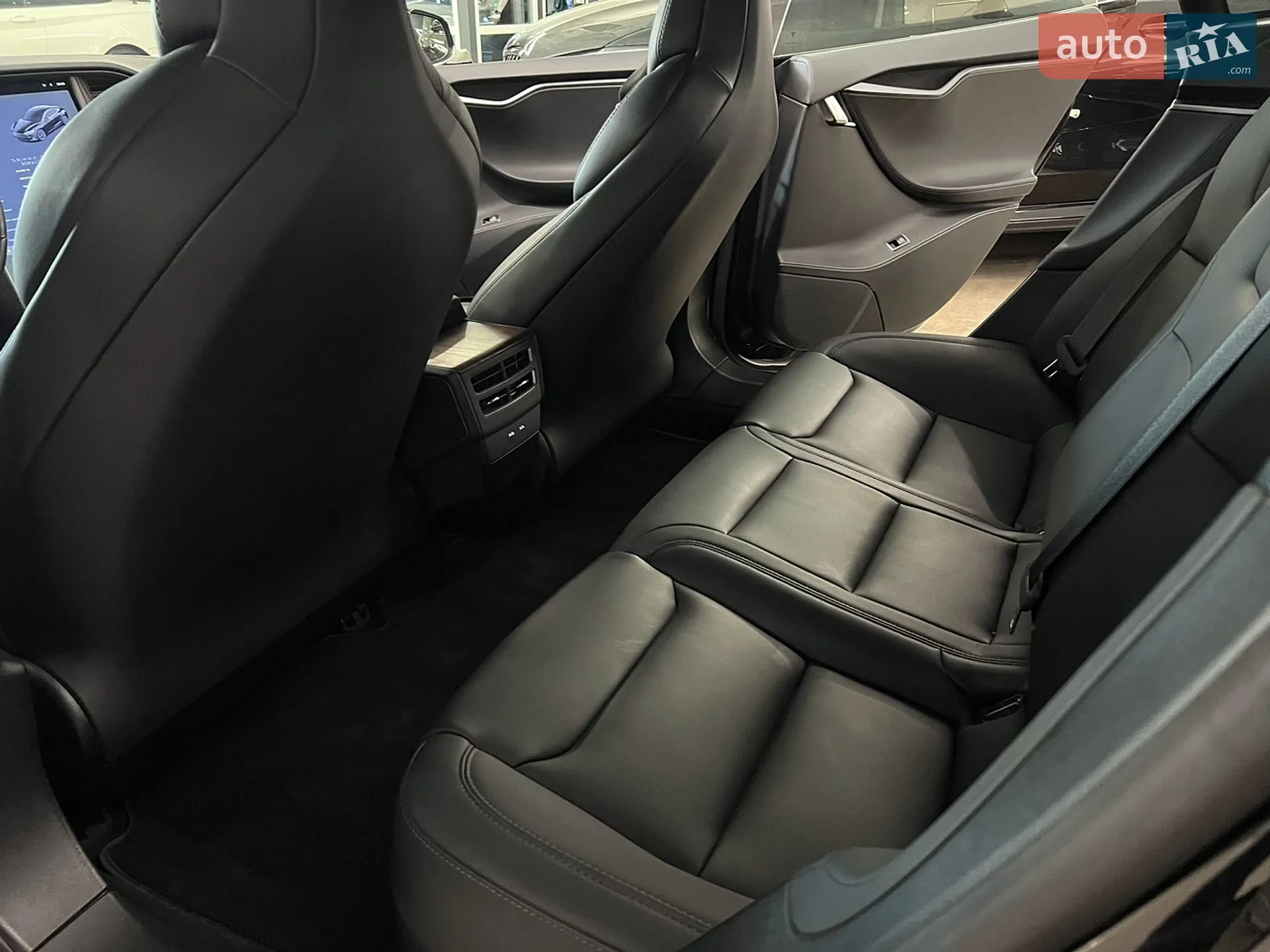2018 Tesla Model S - мініатюра 12