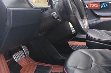 Лифтбек Tesla Model S 2013 в Коломые