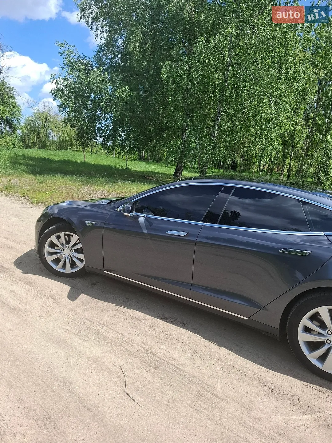 2015 Tesla Model S - мініатюра 3