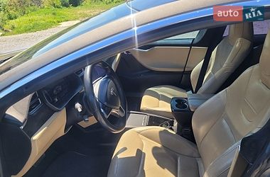 Ліфтбек Tesla Model S 2016 в Кам'янець-Подільському
