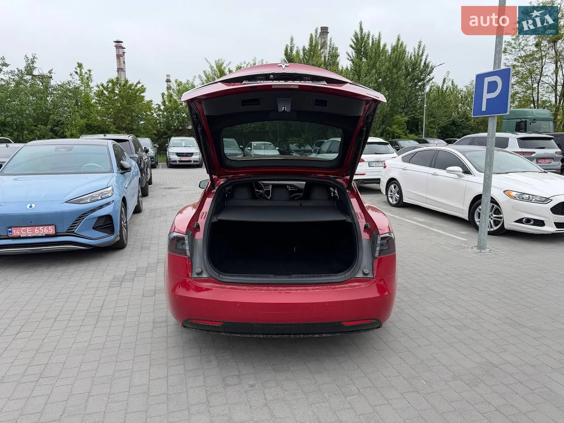 2016 Tesla Model S - мініатюра 28