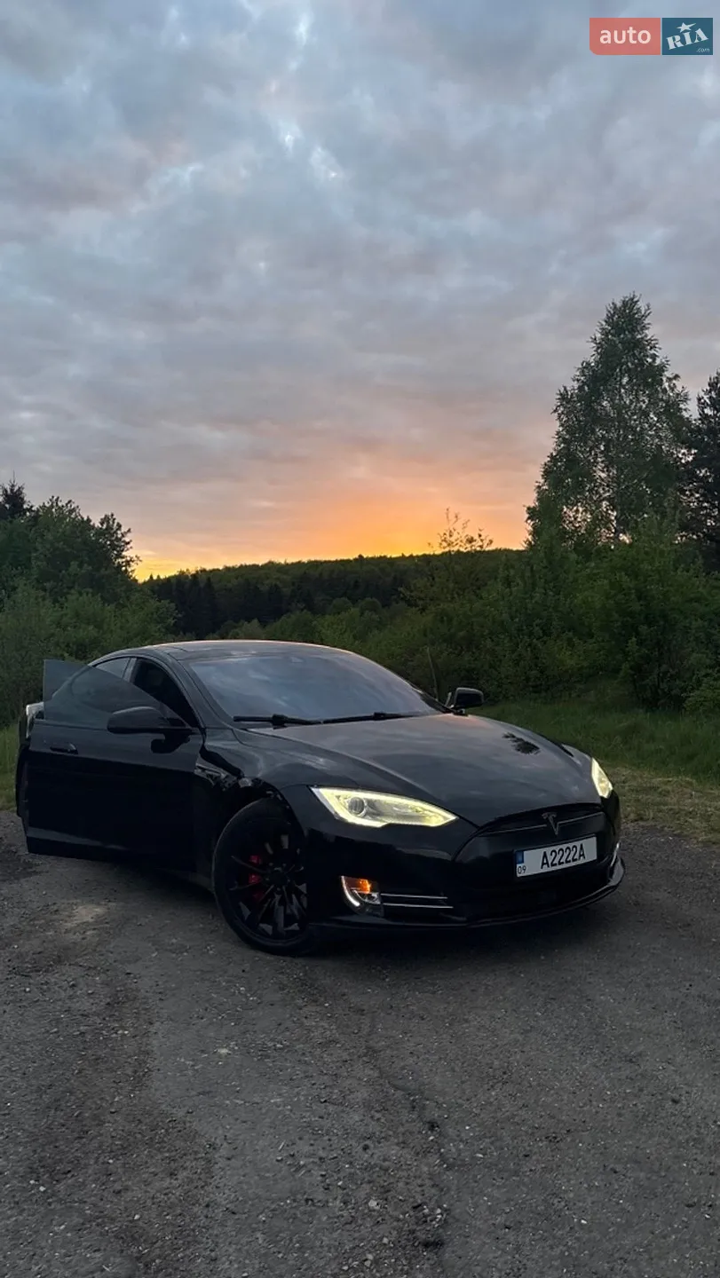2014 Tesla Model S - мініатюра 9