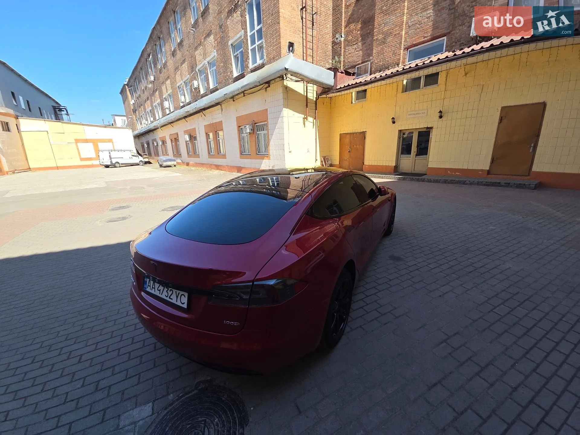 2018 Tesla Model S - мініатюра 9
