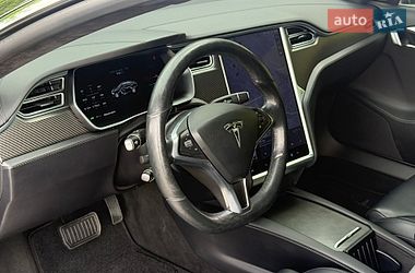 Ліфтбек Tesla Model S 2018 в Львові