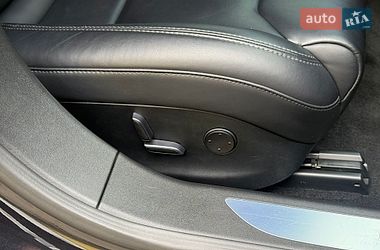 Ліфтбек Tesla Model S 2018 в Львові