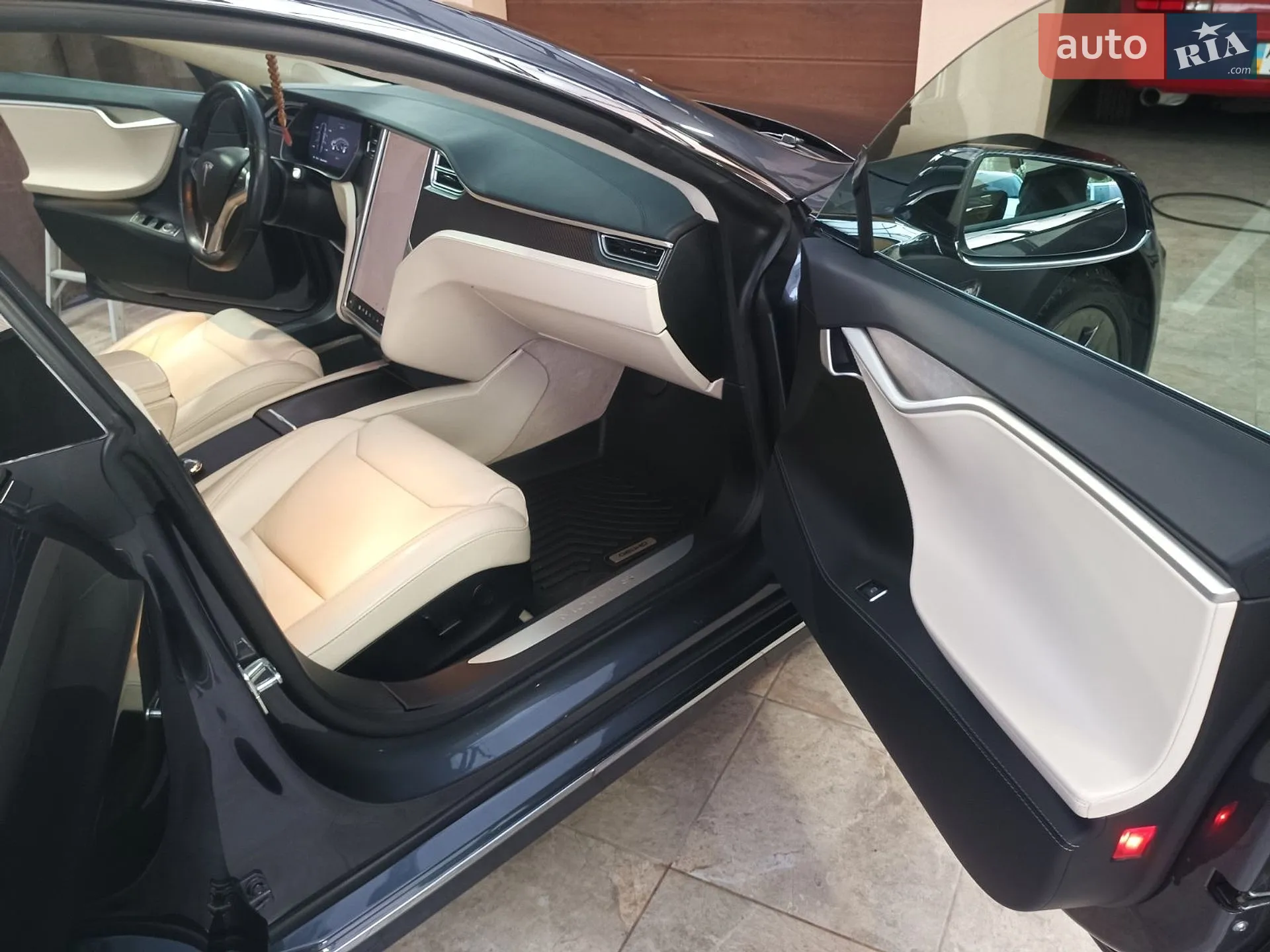 2017 Tesla Model S - мініатюра 9