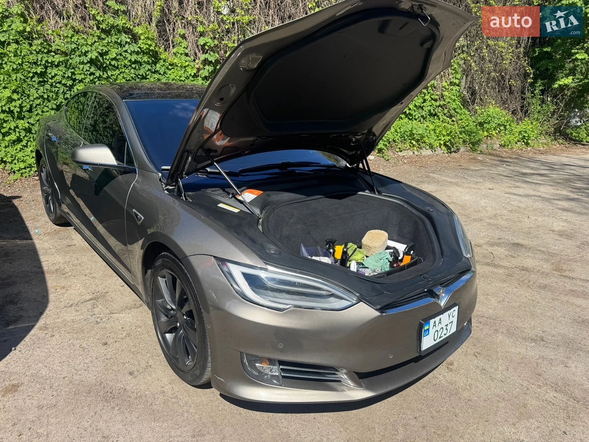 2015 Tesla Model S - мініатюра 16