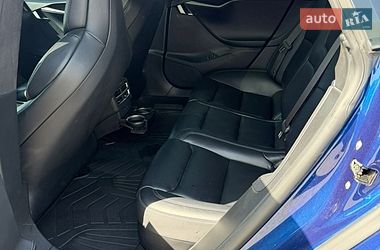 Лифтбек Tesla Model S 2019 в Броварах