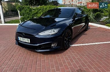 Ліфтбек Tesla Model S 2013 в Прилуках