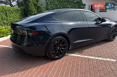 Лифтбек Tesla Model S 2013 в Киеве фото 5 Лифтбек Tesla Model S 2013 в Киеве