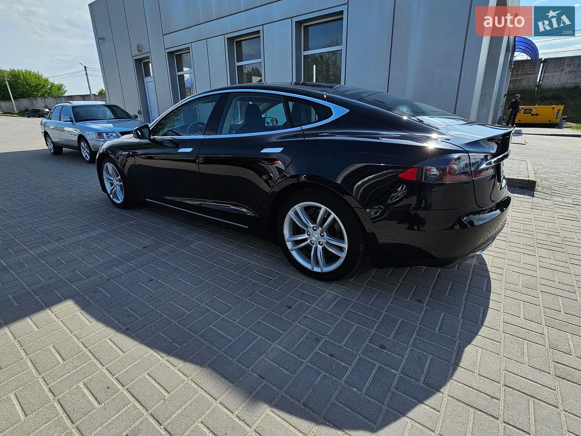 2013 Tesla Model S - мініатюра 32