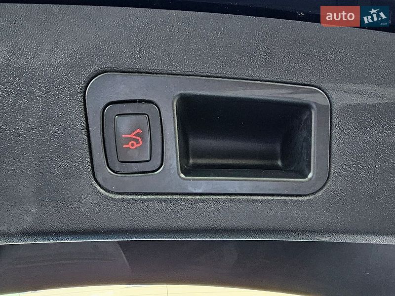 Лифтбек Tesla Model S 2013 в Тернополе
