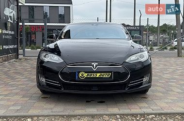 Ліфтбек Tesla Model S 2015 в Стрию фото 2 Ліфтбек Tesla Model S 2015 в Стрию