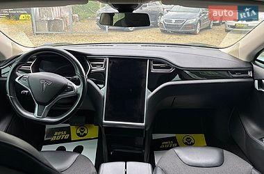 Ліфтбек Tesla Model S 2015 в Стрию фото 12 Ліфтбек Tesla Model S 2015 в Стрию