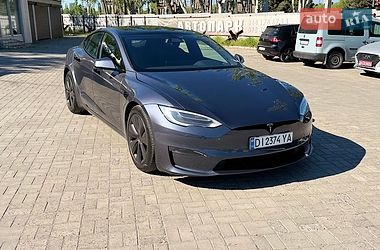 Ліфтбек Tesla Model S 2021 в Дніпрі