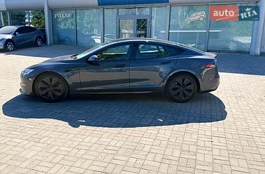Ліфтбек Tesla Model S 2021 в Дніпрі фото 15 Ліфтбек Tesla Model S 2021 в Дніпрі