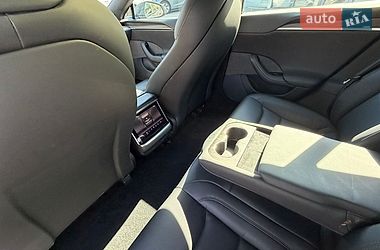 Ліфтбек Tesla Model S 2021 в Дніпрі фото 20 Ліфтбек Tesla Model S 2021 в Дніпрі