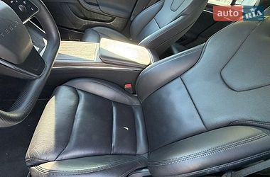 Ліфтбек Tesla Model S 2021 в Дніпрі