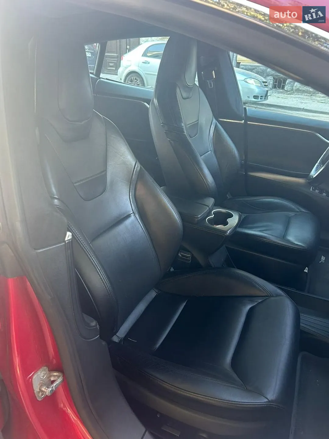 2016 Tesla Model S - мініатюра 13