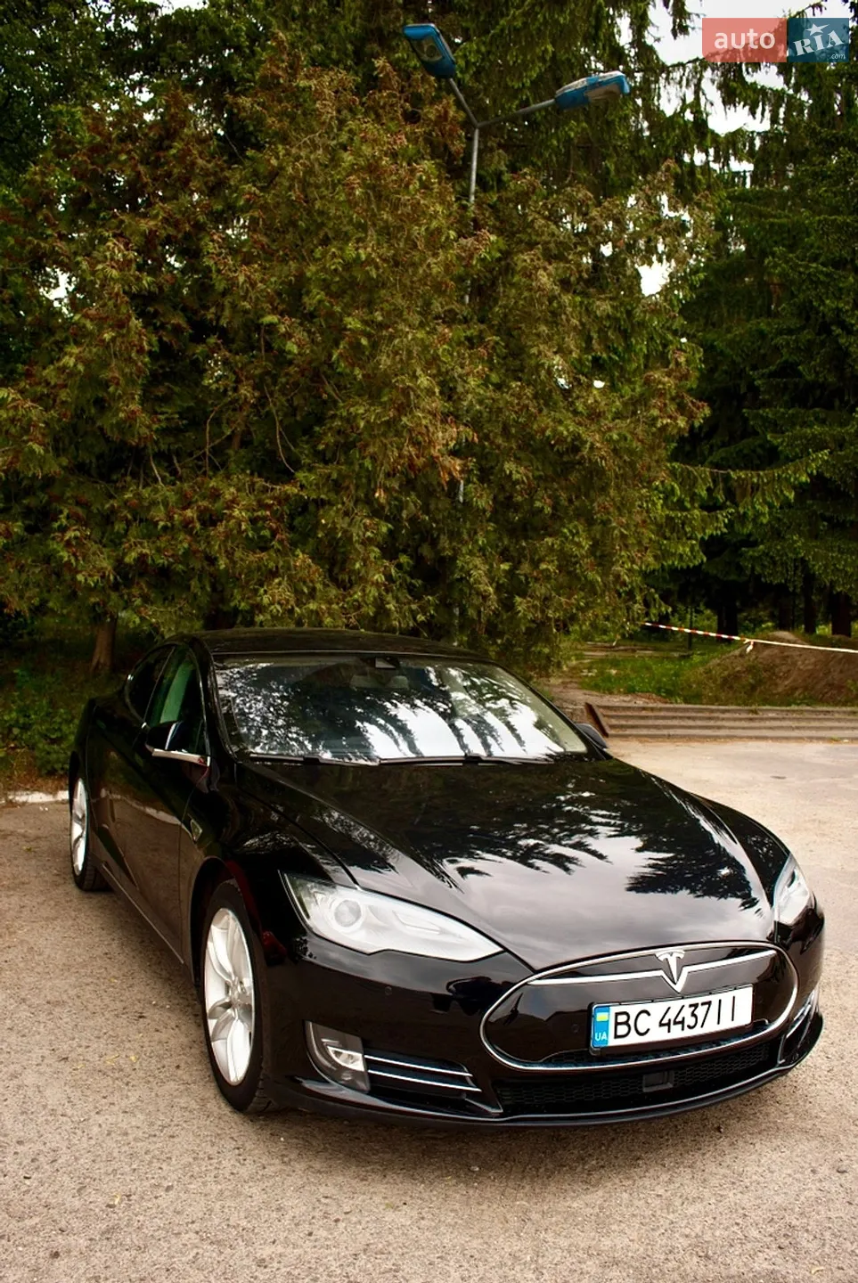 2015 Tesla Model S - мініатюра 2