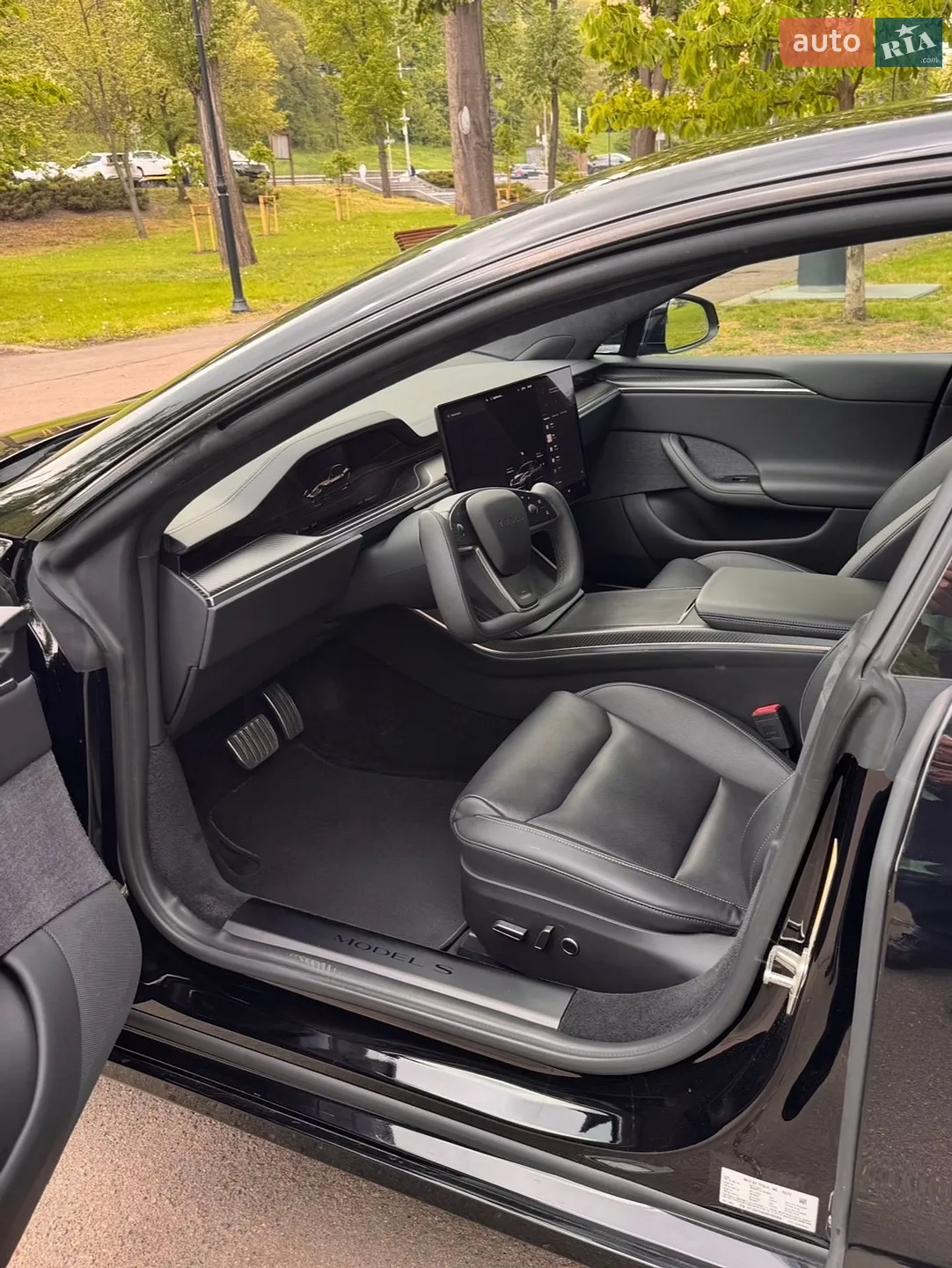 2022 Tesla Model S - мініатюра 11