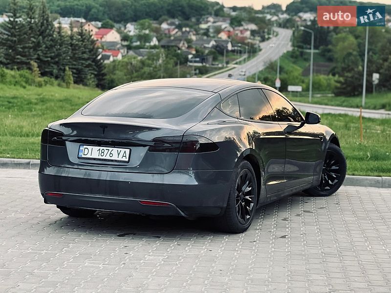 Лифтбек Tesla Model S 2015 в Тернополе фото 8 Лифтбек Tesla Model S 2015 в Тернополе