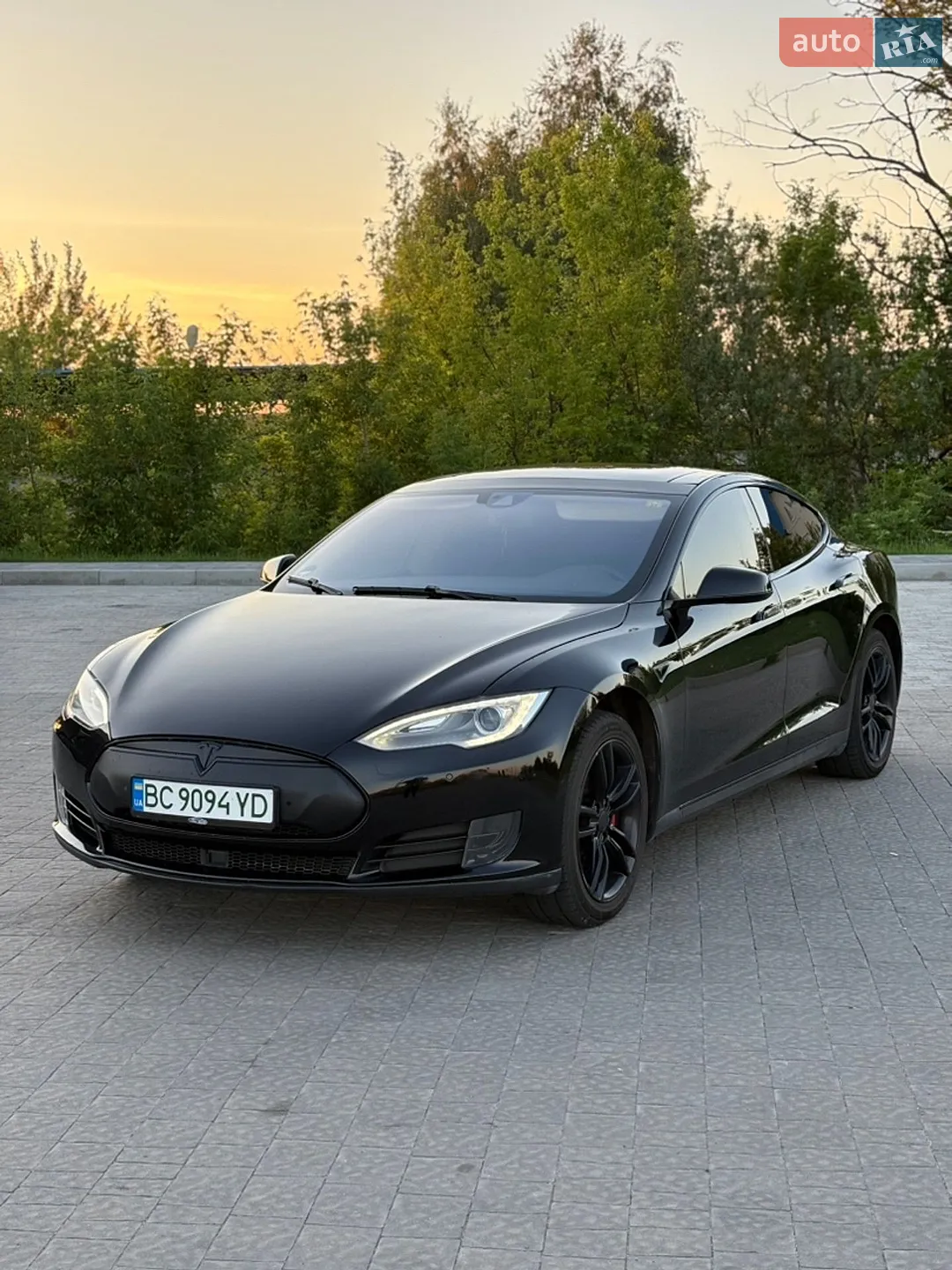 2015 Tesla Model S - мініатюра 2