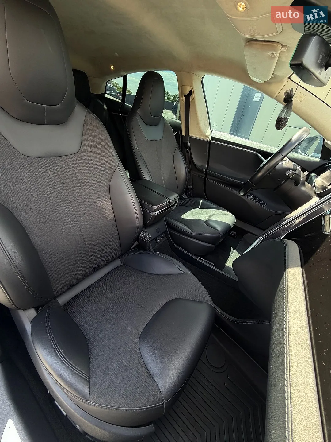 2015 Tesla Model S - мініатюра 59