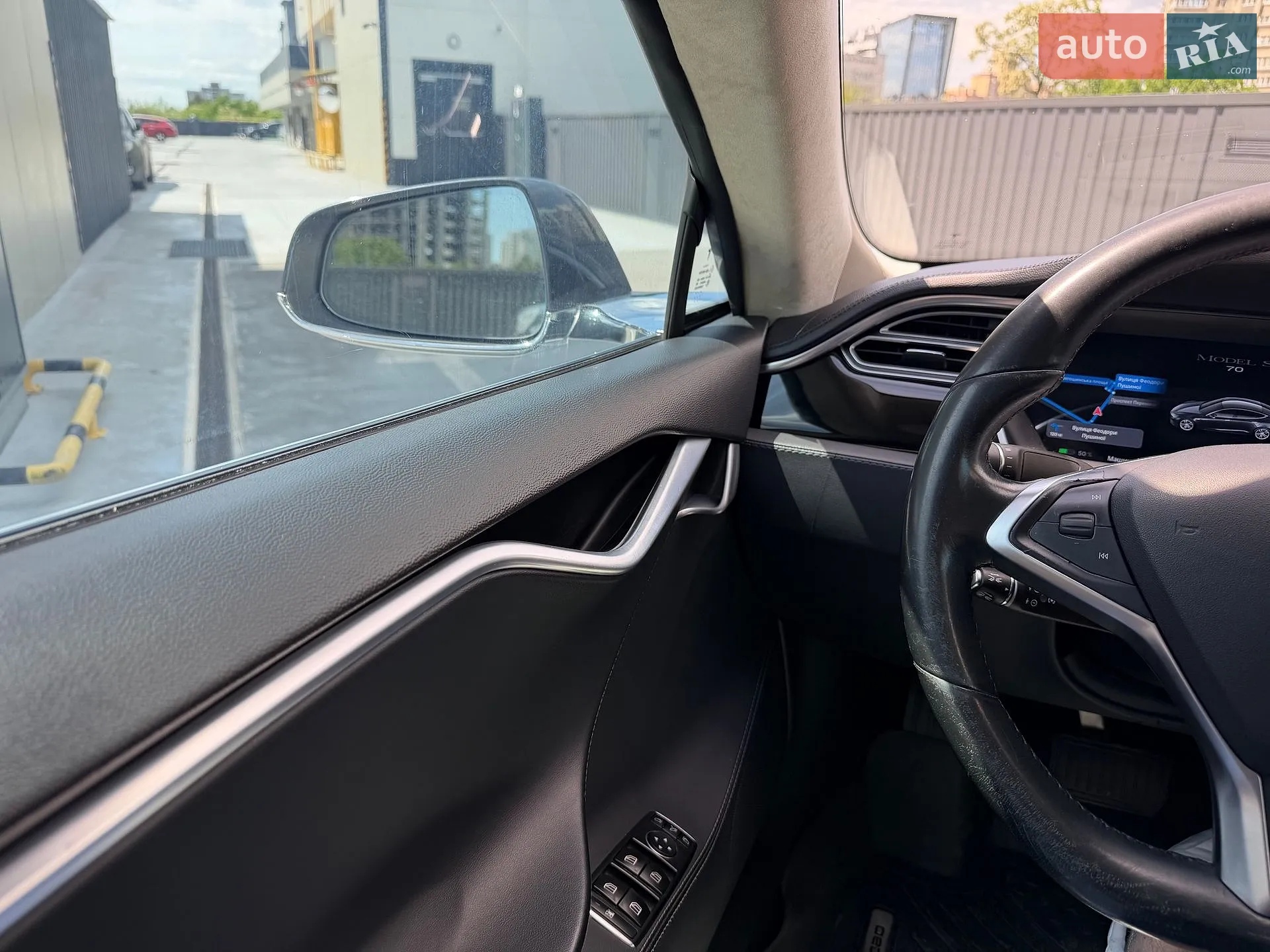 2015 Tesla Model S - мініатюра 43
