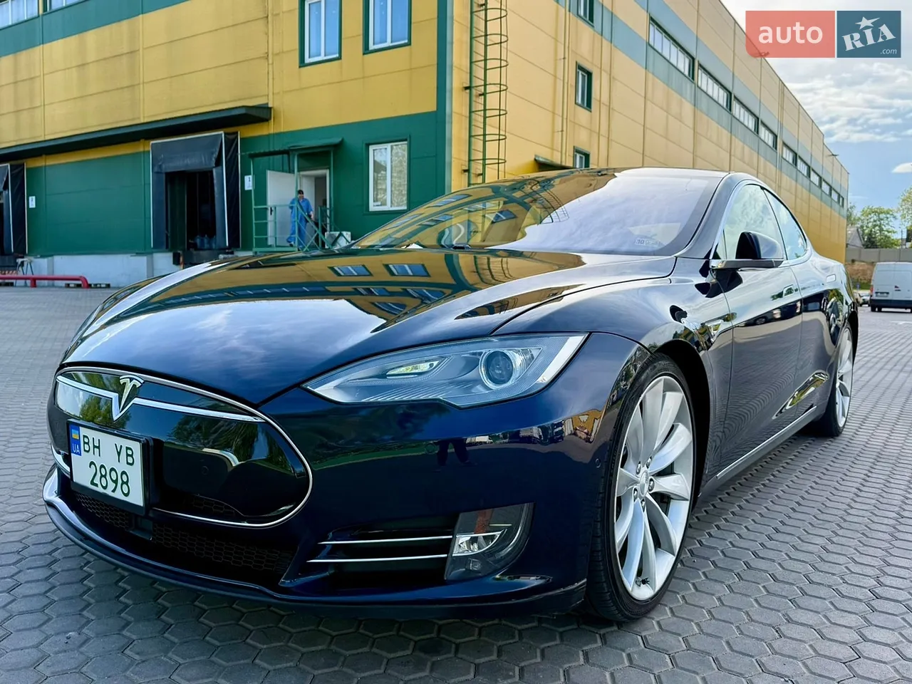 2016 Tesla Model S - мініатюра 27