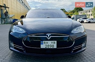 Лифтбек Tesla Model S 2014 в Одессе
