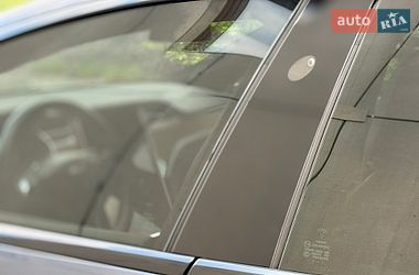 Лифтбек Tesla Model S 2017 в Луцке