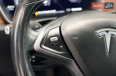 Ліфтбек Tesla Model S 2019 в Києві
