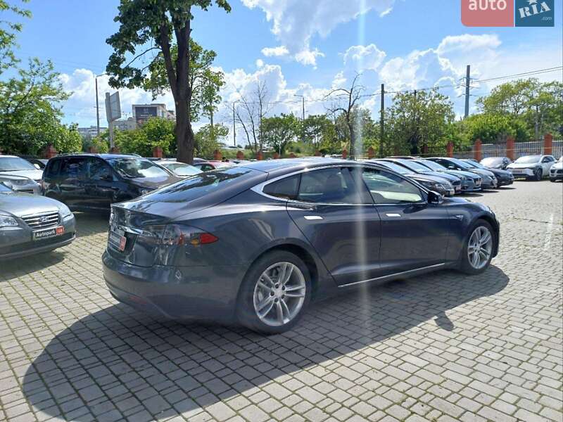 Лифтбек Tesla Model S 2015 в Одессе