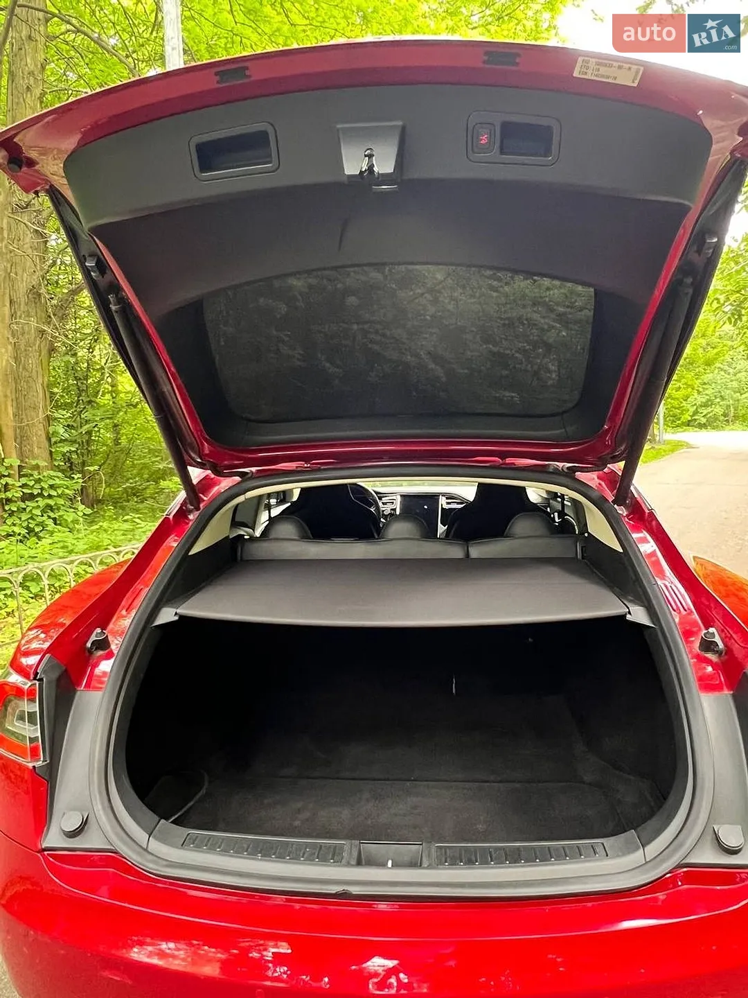 2014 Tesla Model S - мініатюра 9