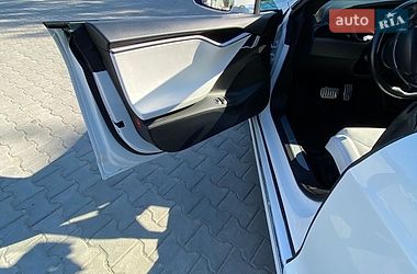 Ліфтбек Tesla Model S 2018 в Вінниці