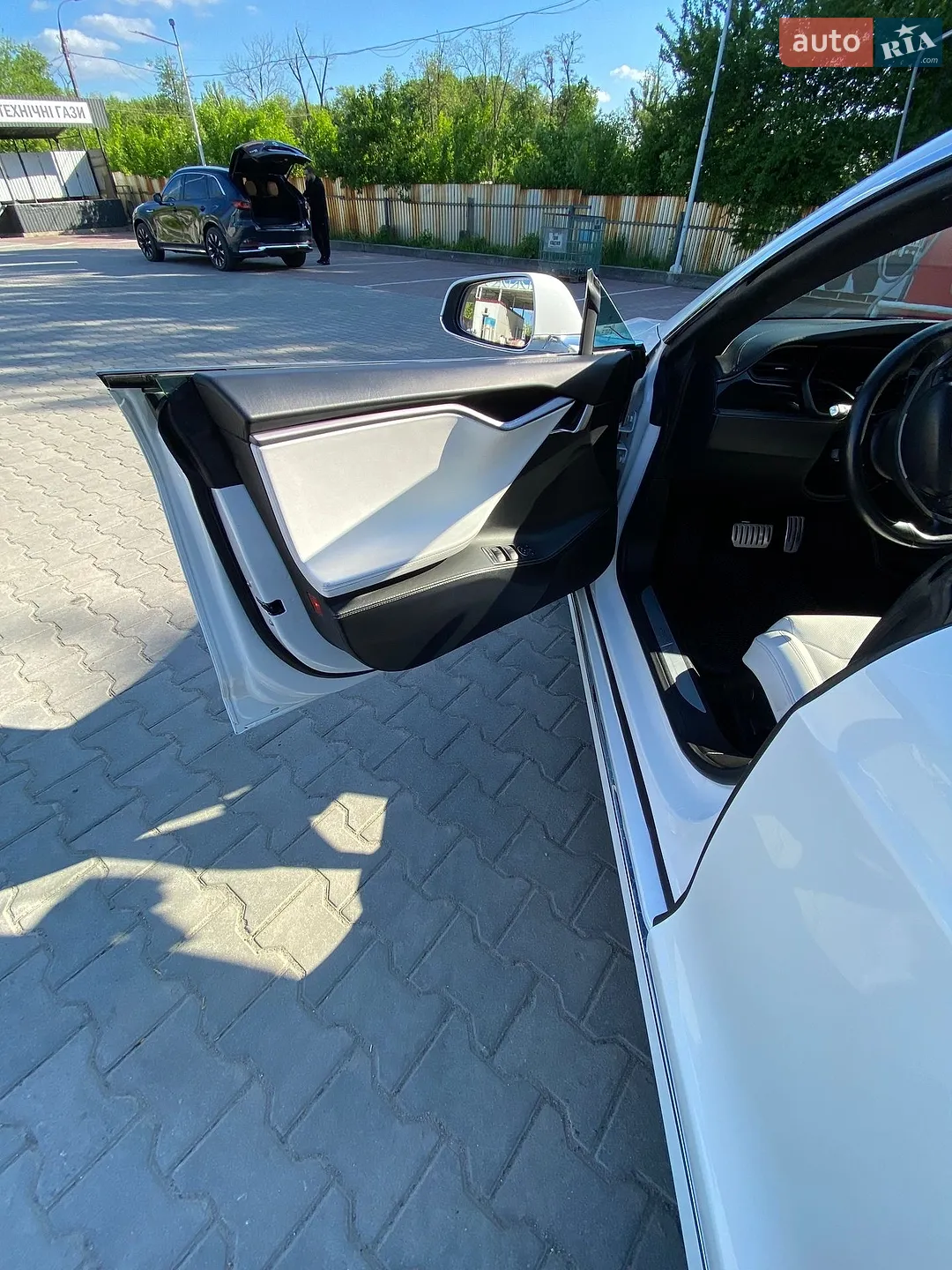 2018 Tesla Model S - мініатюра 13