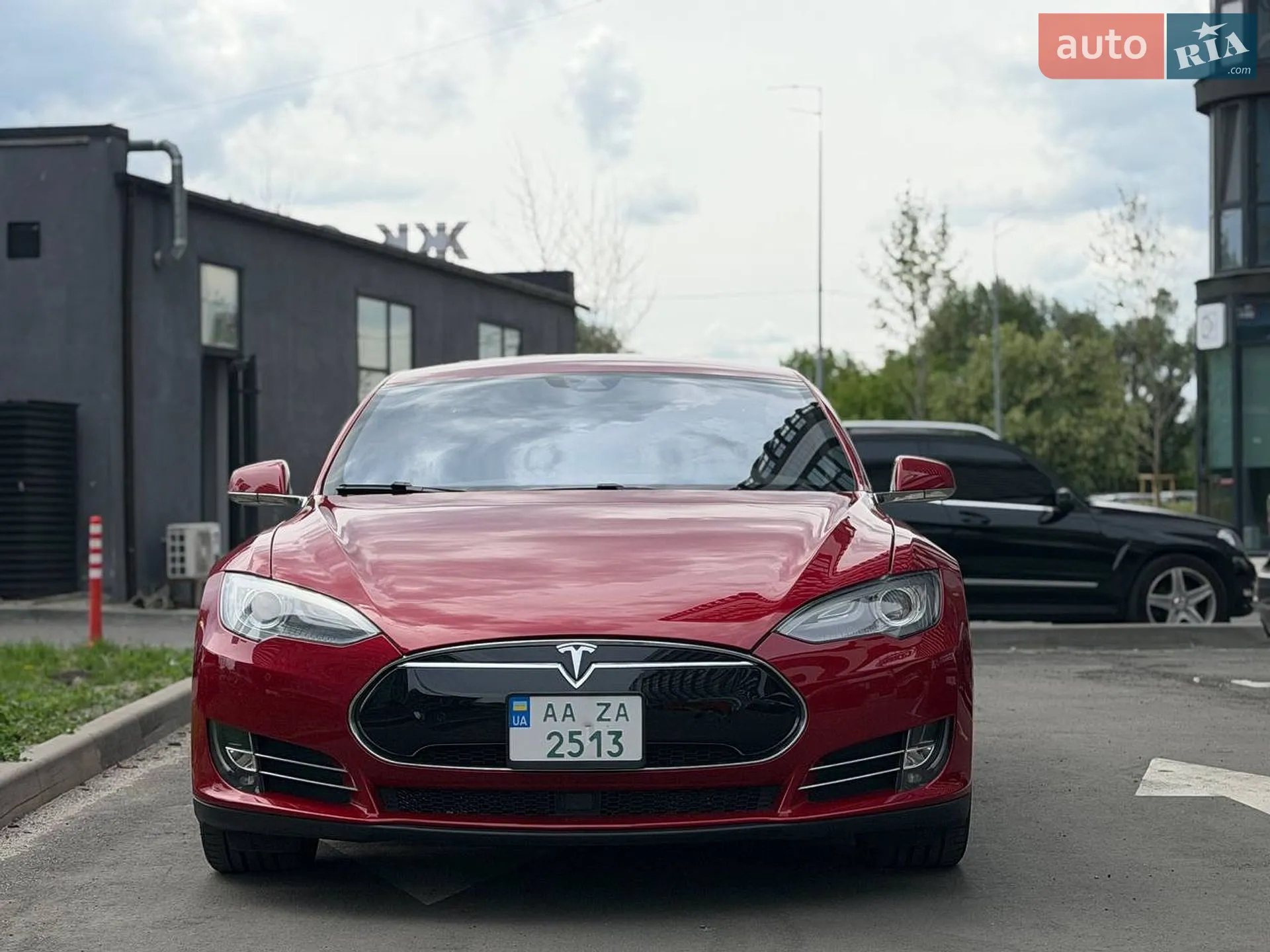 2015 Tesla Model S - мініатюра 3